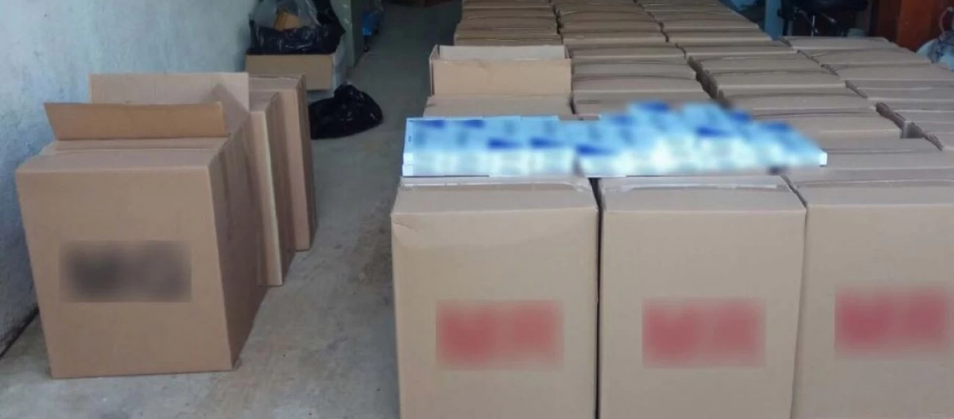 Θεσσαλονίκη: Συνελήφθησαν 12 άτομα για διακίνηση λαθραίων τσιγάρων
